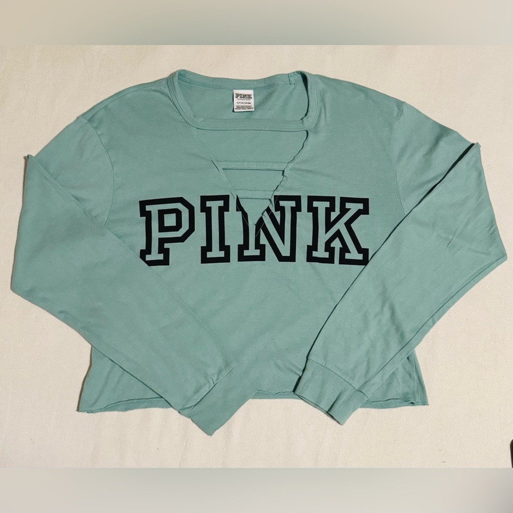 Victoria's Secret Pink Women’s Long Sleeve Teal Top, Small, 
100% Cotton. NWOT